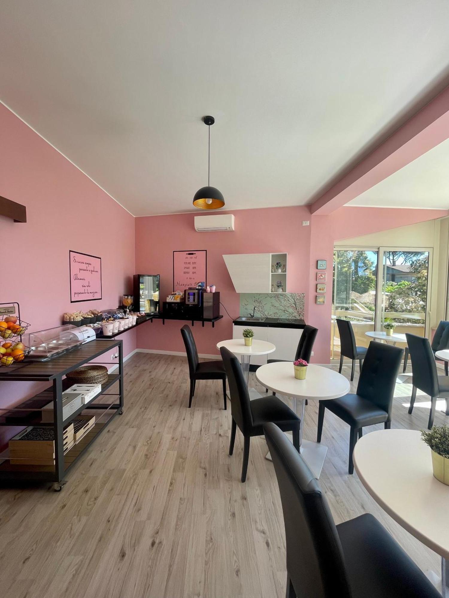 אנזיו Resort La Magnolia מראה חיצוני תמונה